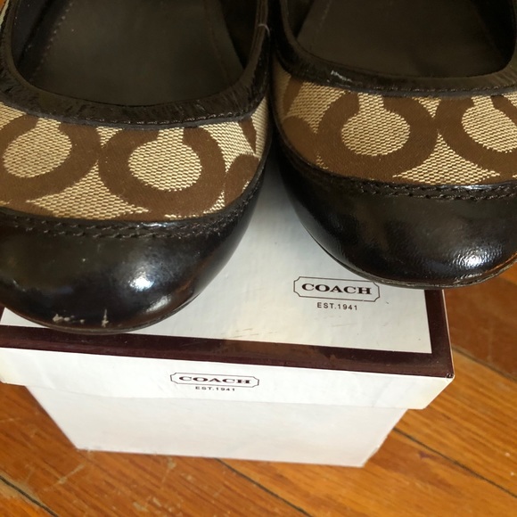 Coach Classic women’s Shoes 7.0 size - Picture 2 of 4